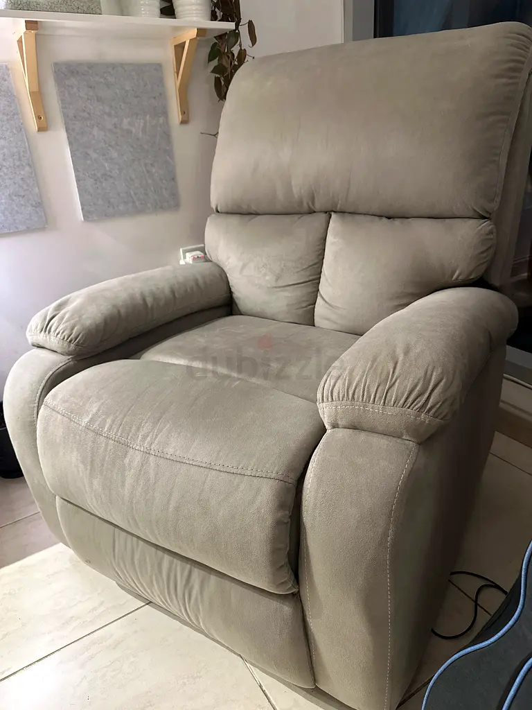 Single Seater Recliner