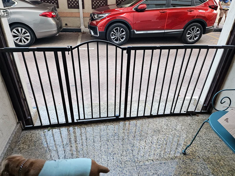 Long baby gate