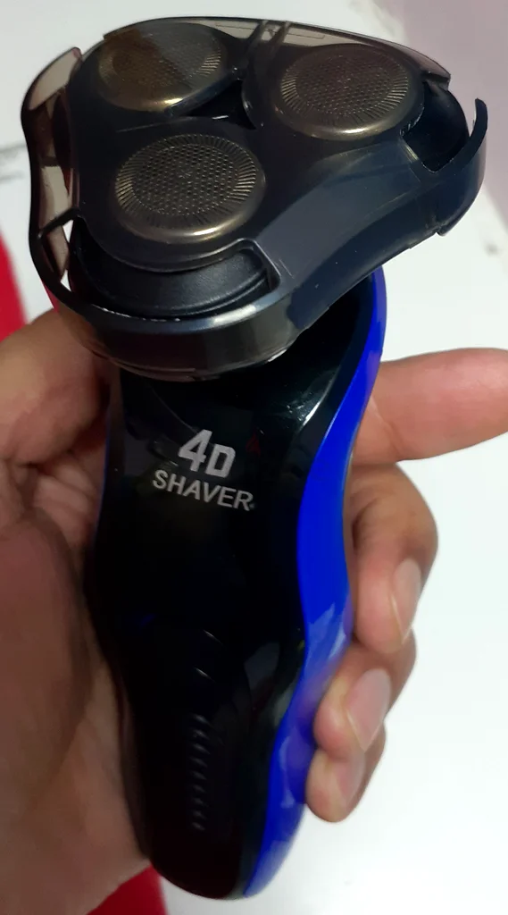 Men shaver , trimmer for sale brand new63242682471681112