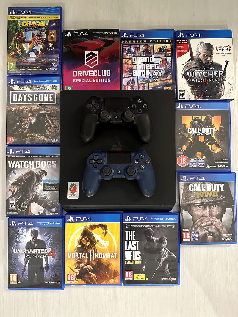 PLAYSTATION 4 FOR SALE WITH 11 GAMES