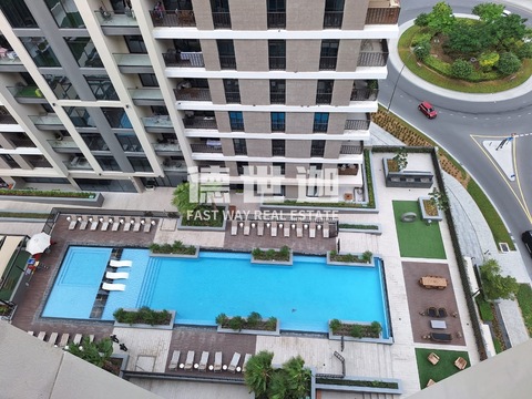 Vacant | Pool View | High Floor