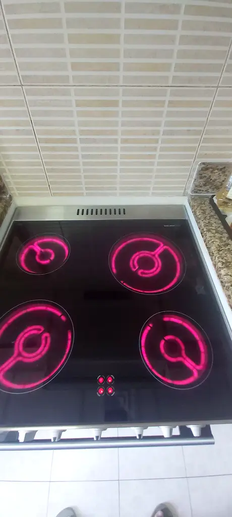 60 cm fully electric cooking range for 1500