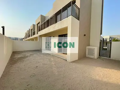 Parkside 3 , Villa For Sale ,coner Unit , Emaar South - Ready To Move In -