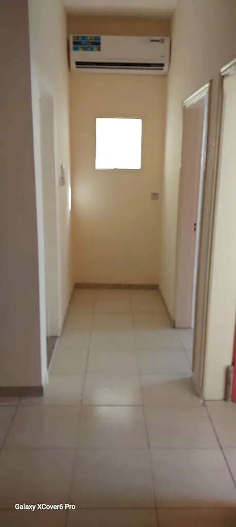 Apartment/Flat Exclusive!!!!!! To let 1BHK with spacious hall