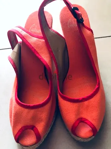 High wedge (38 size)