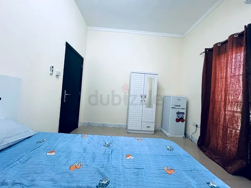 Villa/House for Rent Furnished master room in jaffiliya nr satwa roundabout Dubai