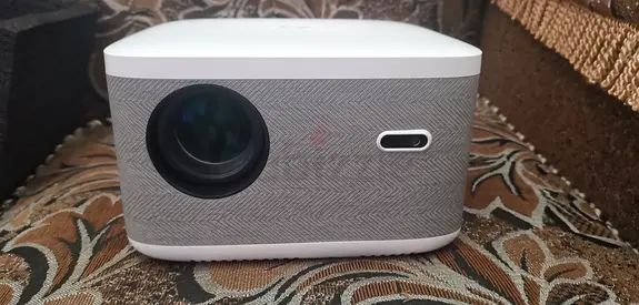 LED Android projector 1920x