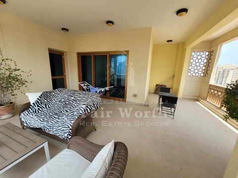 2 Bedroom Apartment. | Palm Jumeirah | Marina Poolside Views | Unfurnished