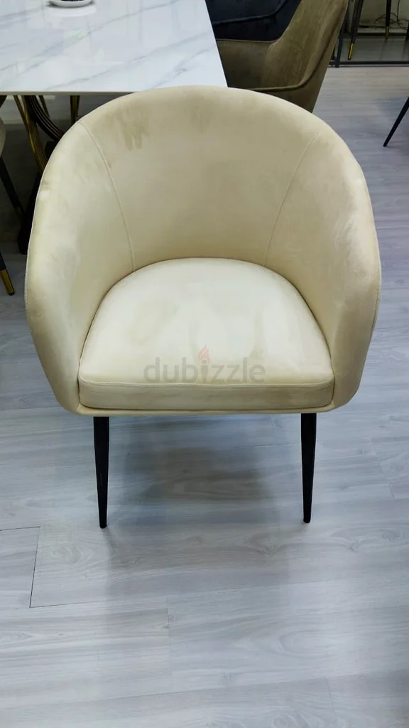 Dining chair