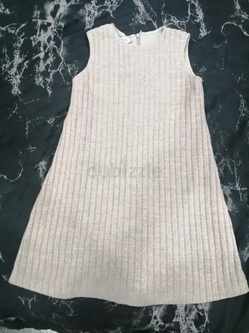 Gray winter dress Size 3 to 4 years