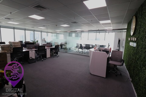 Fitted Partitioned | Bright | Corner Office