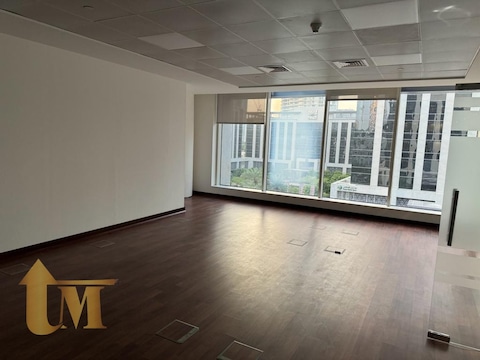 Fully Fitted Large Office With Partitions -nice Open Views In Emaar Square , Downtown, Dubai.
