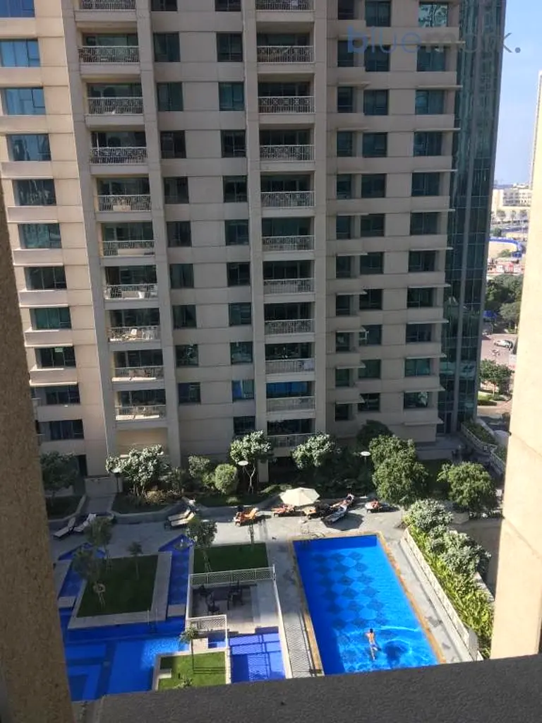 Apartment/Flat FULLY FURNISHED WELL MAINTAINED CHILLER FREE