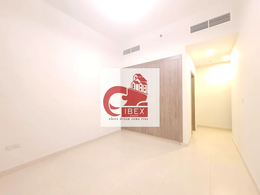 Apartment/Flat for Rent Hot offer BRAND NEW 2BHK huge and spacious flat is available close to