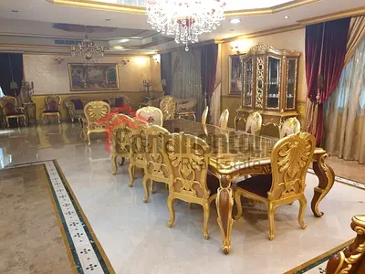 Specious 5 Bedrooms Villa For Sale