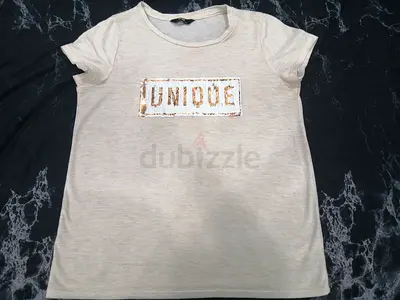 Beige Embroidered T-shirt Size M