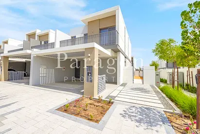 4 Bed | Single Row | Internal Road Facing