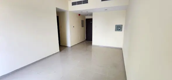 *** Spacious Flat Available In Rashidiya Area***