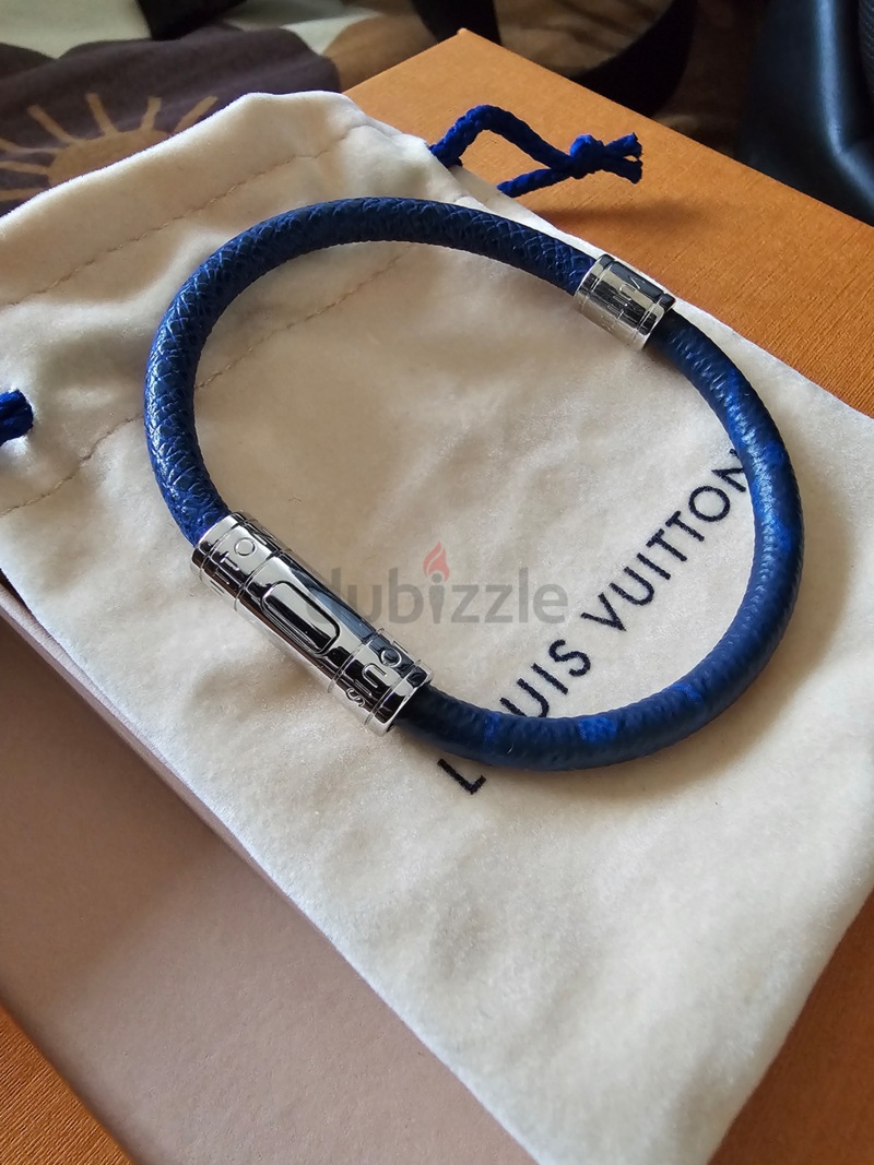 Louis Vuitton Split Bracelet