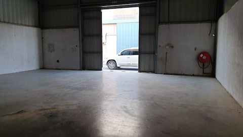 1500 Sq Ft Warehouse Tolet In Industrial Area No.3
