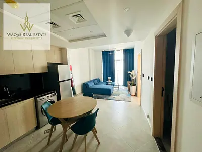 Elegantly Furnished 1 Bed Home With Iconic Views