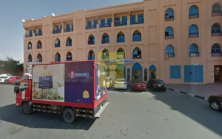 Hot Deal Front Side Aroundaboud Building Shop For Sale