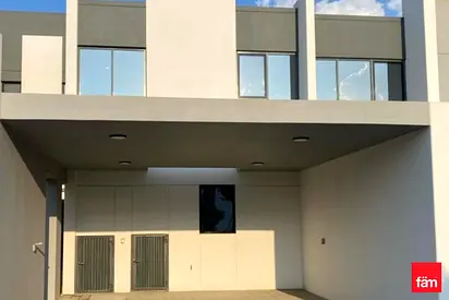 Luxury Living/single Row/close To Amenities