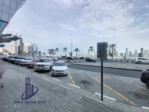 Spacious Huge Office In Al Majaz 3 Corniche With The Sea View