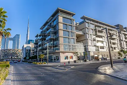 Modern Apt, Burj Khalifa View, Near Metro