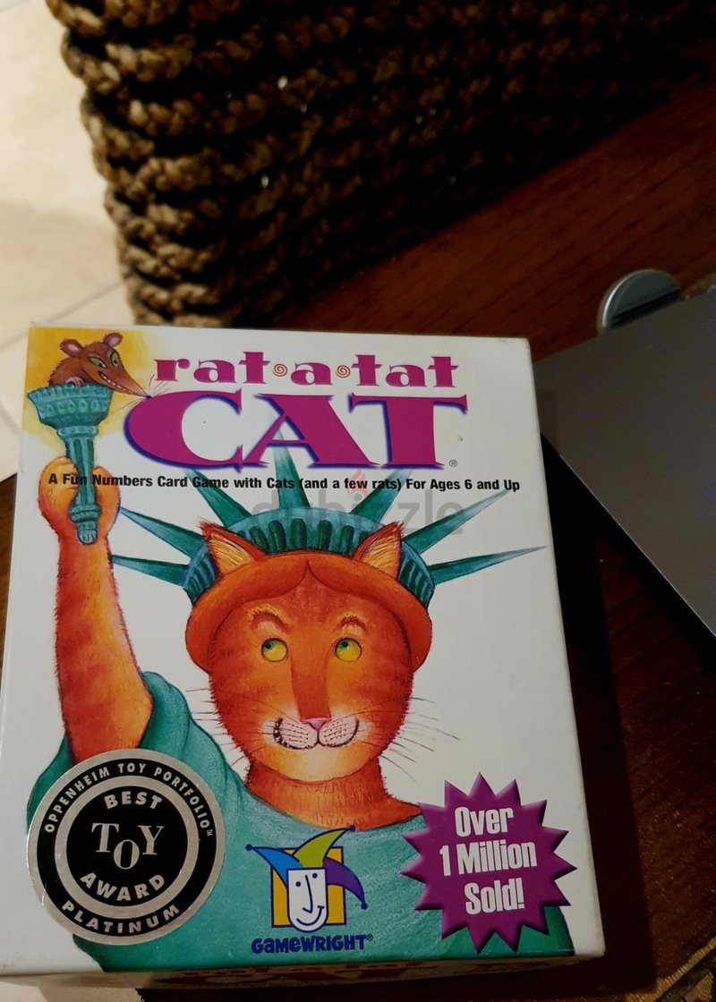 Gamewright Rat-A-Tat Cat: A Fun Numbers Card Game with Cats (and a Few  Rats) Fun