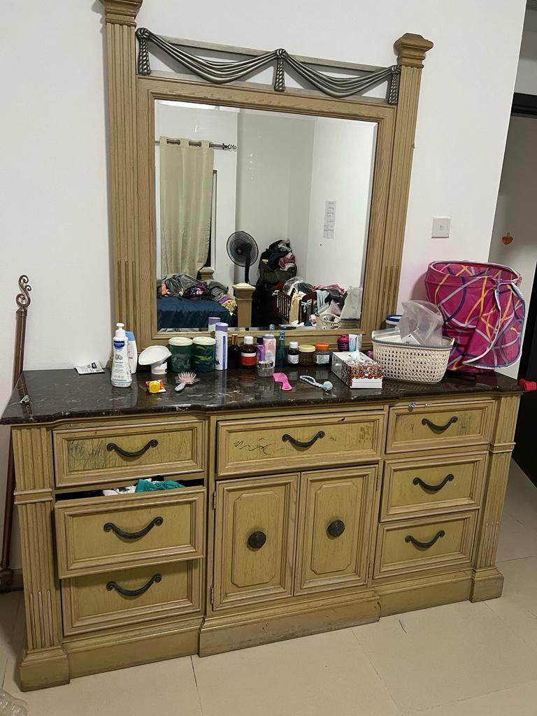 Dressing Table With Drawers, Vanity Set Up Dressing Table Under 3000 -