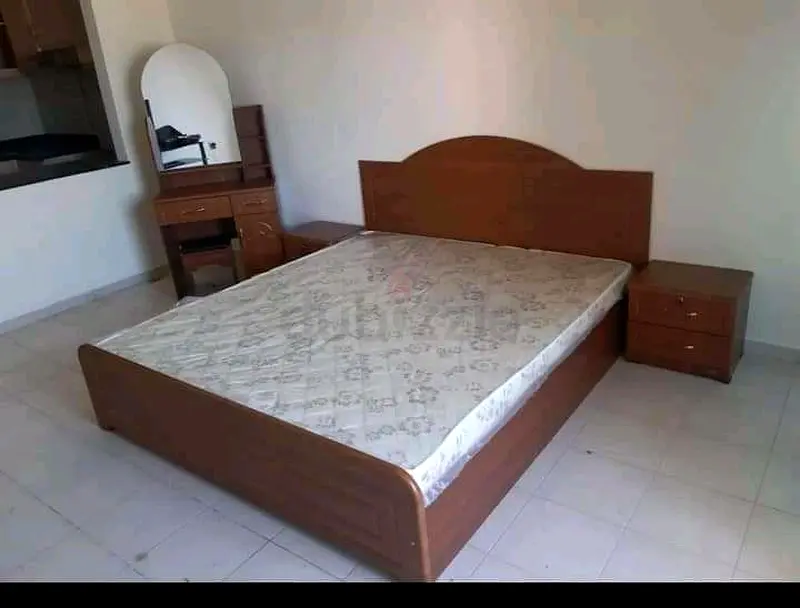 New King Size Bed With Mattress