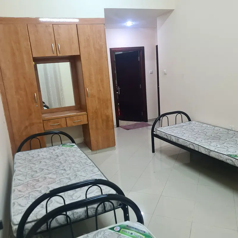 Apartment/Flat for Rent Ladies Bed Space Available near ADCB metro