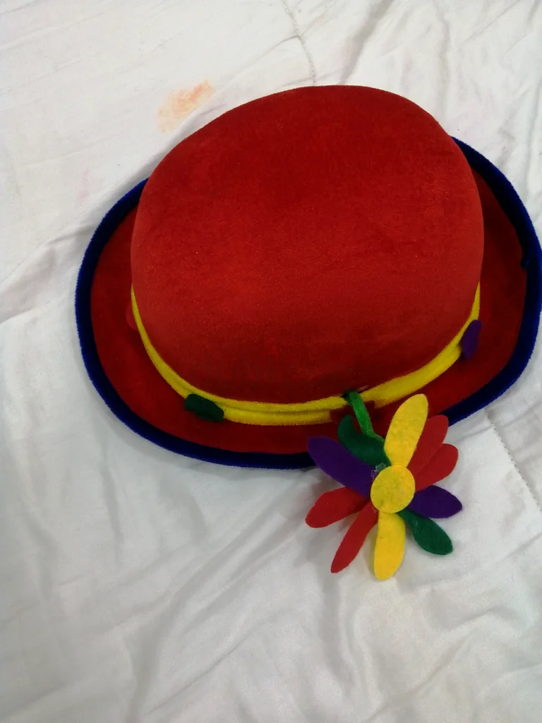 قبعة المهرج63240640120707111