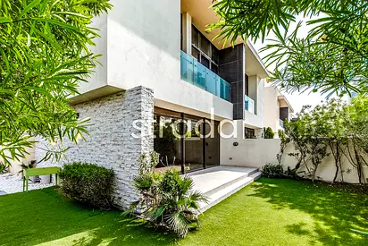 Thk | Single Row | Vacant Now | Landscaped