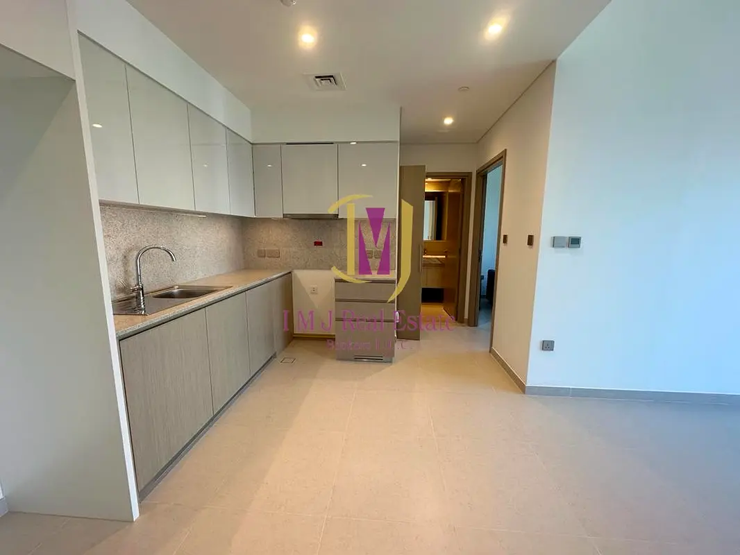 Apartment/Flat for Rent Prime Location 1 Br at Downtown Fountain