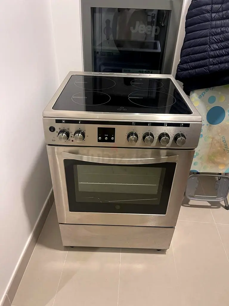 Hoover induction latest model cooker 60cm