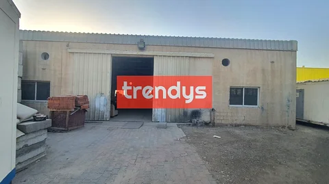Great Opportunity For Building Materials And Garage 20,000sqft