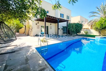 Private Pool | Upgraded Kitchen | Tranquil Area