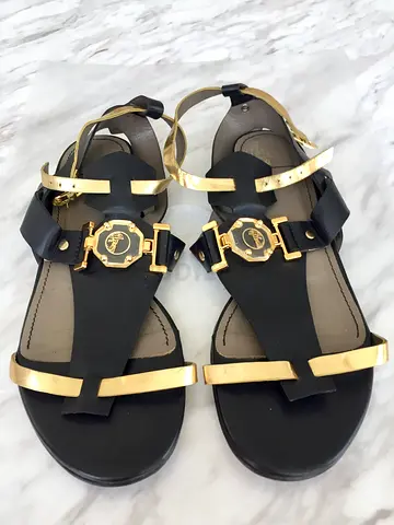 Versace sandals size 37,5