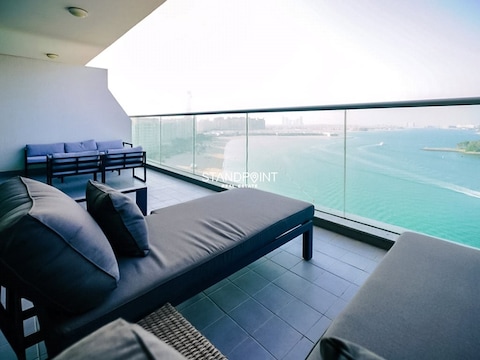 Sea View | Vacant | Furnished