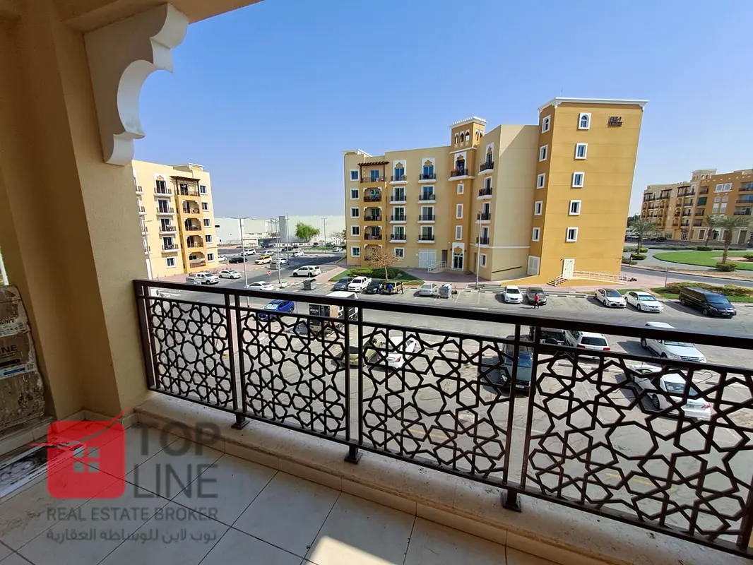 Apartment/Flat for Rent One Bedroom For Rent With Balcony 33k By 4 Chq Dubai
