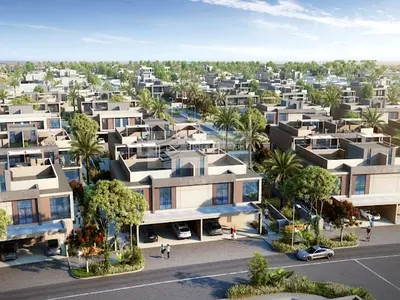 6br Luxury Mansion | Prime Location | Waterfront