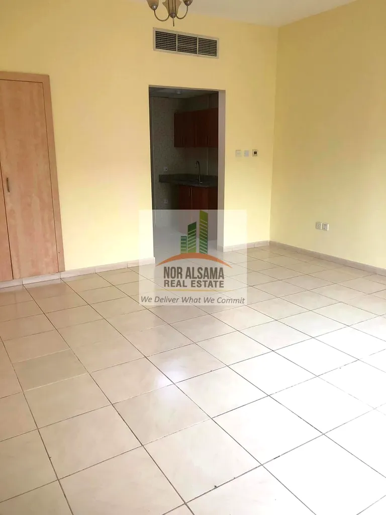 Apartment/Flat for Rent Spacious Studio with balcony Family