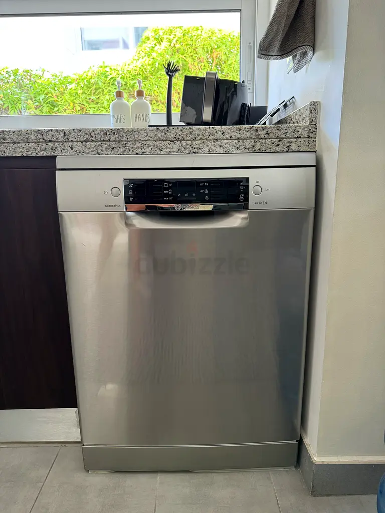 Bosch Serie 4 SilencePlus Dishwasher