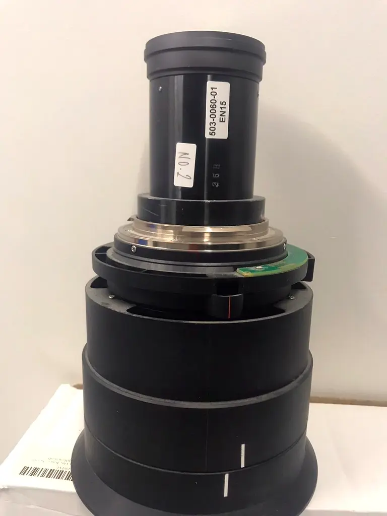 Barco Projector Lens/ Short Throw EN15 projector Lens 24.0 mm