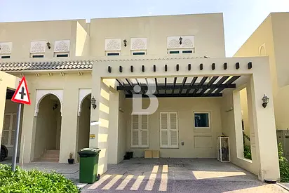 Corner Unit | Single Row | Close To Pavillion