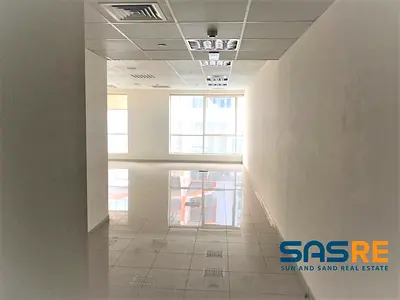 4 Star Commercial Building, Well Maintained, Ready Office