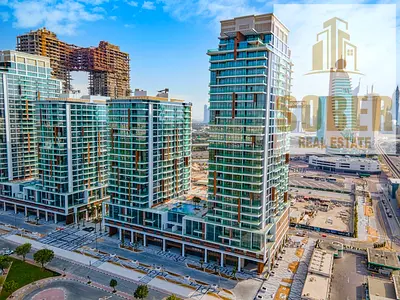 Exclusive Bright And Spacious Unit | Vacant | Good Rental Index