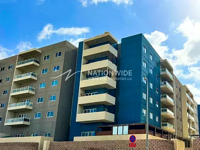 Amazing Unit |stunning Facilities| Peaceful Area